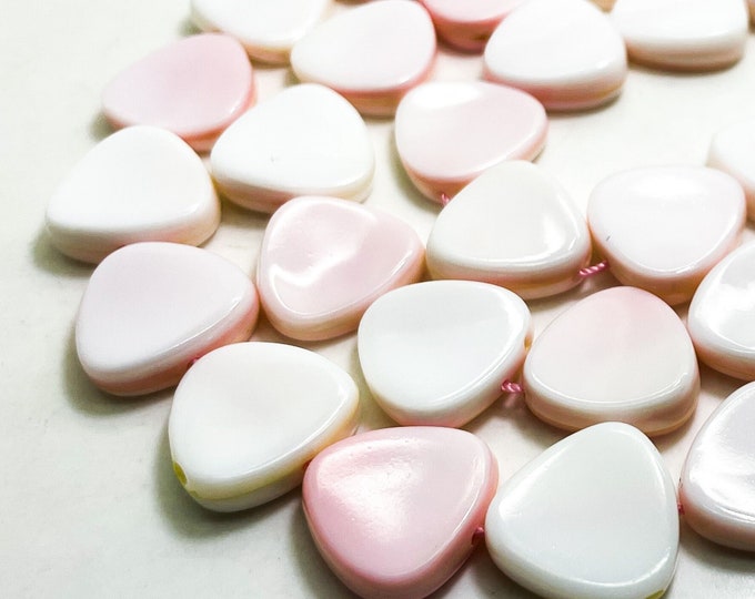 Natural Queen Conch Shell Beads, Light Pink Queen Conch Shell Petals Flat Smooth Polished Gemstone Beads - PG275B
