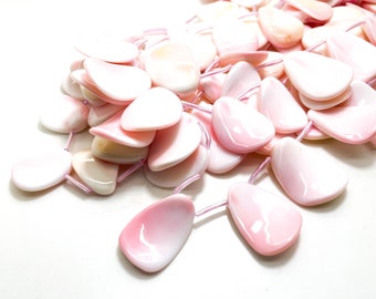 Natural Queen Conch Shell Beads, Pink Queen Conch Shell Petals Flat Curved Smooth Polished Gemstone Beads - PG275A