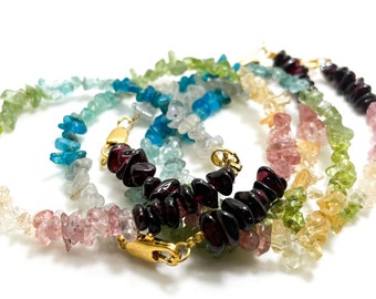 Natural Gemstone Chips 7" Beaded Bracelet with Silver Plated Clasp - Labradorite Apatite Aquamarine Citrine Garnet Peridot - PGB234