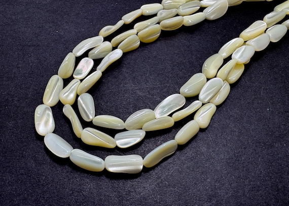 Natural White Iridescent MOP Mother of Pearl Beads: Long Nugget Shape, 7x15mm - PG322D