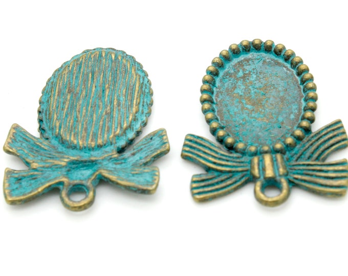 Antiqued Patina Green Bronze Charm Beads Pendant Earing 24mm x 19mm x 2mm - Oval Mirror Ribbon
