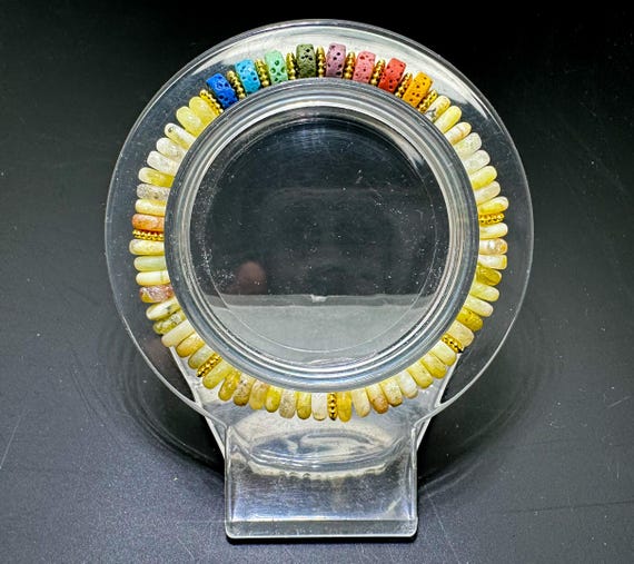 6.5" Yellow Jade & Chakra Lava Rock Bracelet – Handmade Elastic Cord, 6mm - PGB8R13