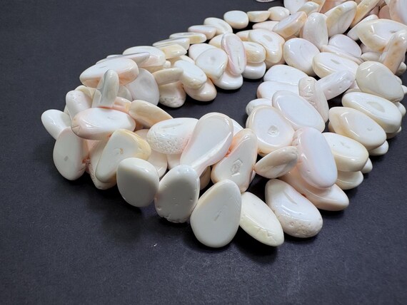 Natural Queen Conch Shell Beads 17-23mm Smooth Organic Pebble • Soft Pink & Luminous Ivory Shell for Artisan Jewelry Supply - QC26