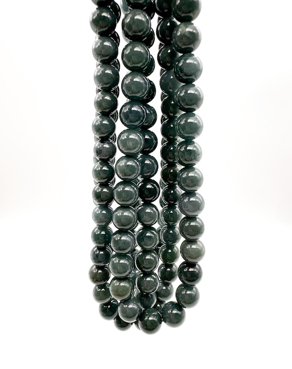 AAA Natural Guatemalan Jade Round Beads Genuine Green Jadeite Smooth Polished Spheres Grade AAA Mayan Jade Stone Strands for Jewelry PG30C