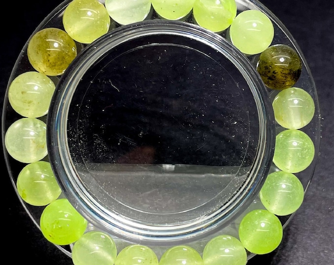 Quartz Bracelet, Green Lime Lemon Quartz Smooth Round 10mm Gemstone Beads Stretch Elastic Cord Handmade Bracelet - PGB47