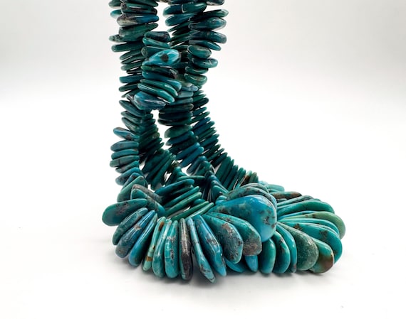 Natural Hubei Turquoise Graduated Nugget Flat Teardrop Pear Gemstone Beads – Blue Green Turquoise Slice Strand - PGS370-1