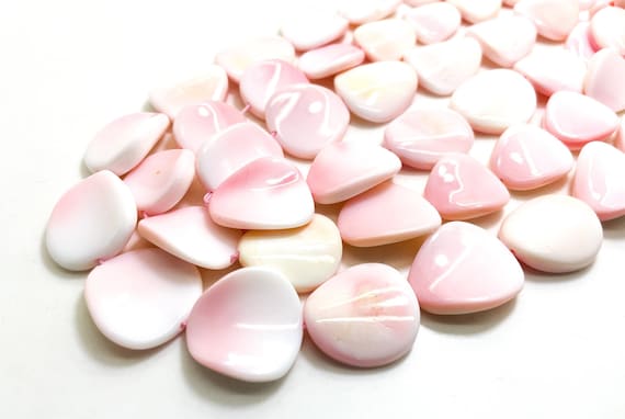 Natural Queen Conch Shell Beads, Pink Queen Conch Shell Petals Flat Curved Smooth Polished Gemstone Beads - PG275E