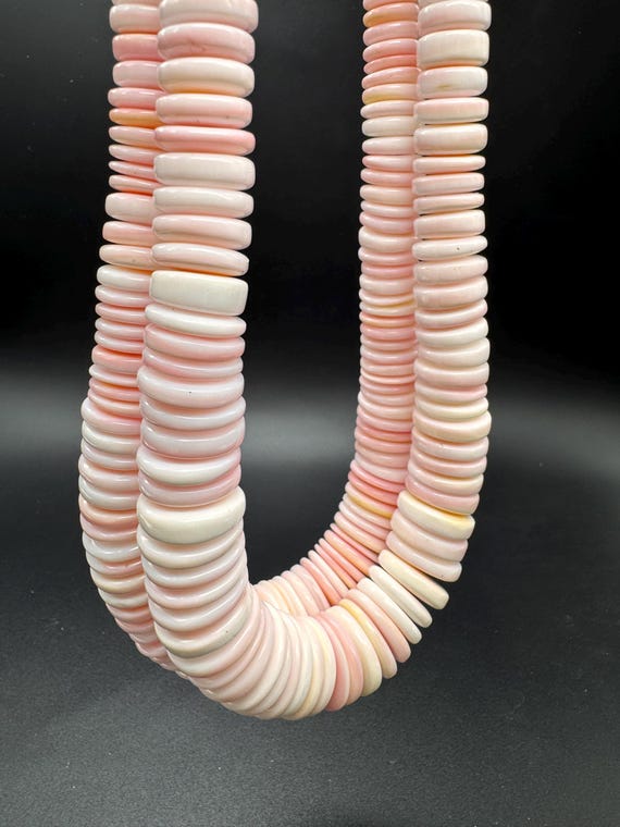 Natural Queen Conch Shell Graduated Beads, Large Pink Queen Conch Shell Flat Round Disc Smooth Polished Beads - QC30