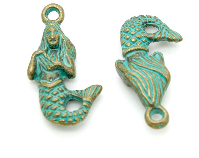 Antiqued Patina Green Bronze Charm Beads Pendant Earing 22mm x 11mm x 4mm - Mermaid