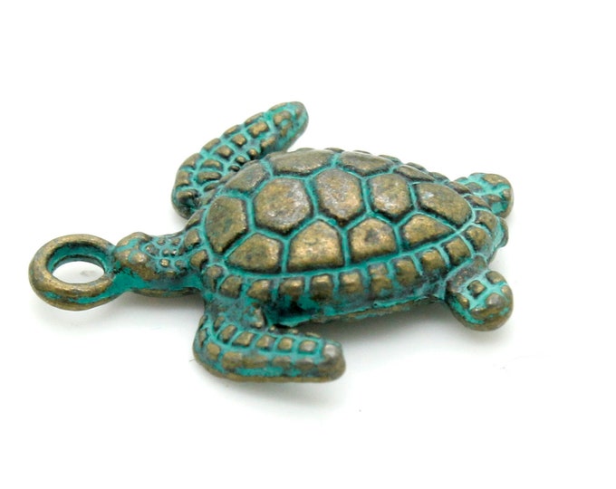 Antiqued Patina Green Bronze Charm Beads Pendant Earing 17mm x 15mm x 3mm - Sea Turtle