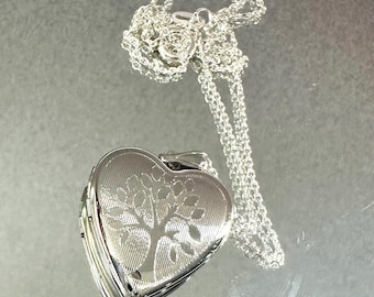Medallón de foto con forma de corazón de plata de ley personalizado con forma de árbol