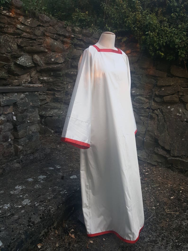 Satin /cotton Ritual Tau Robe With Trim. Traditional Ceremonial Golden