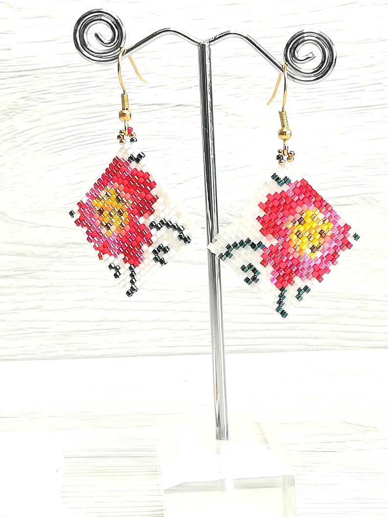 Peyote stitch ideas digital download red flower earrings pdf jewelry tutorial image 4