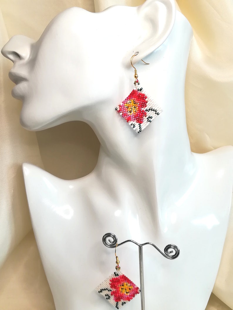Peyote stitch ideas digital download red flower earrings pdf jewelry tutorial image 8