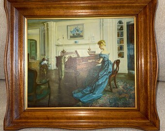 Litografía enmarcada de época de Marguerite Stuber Pearson titulada "Dama tocando el piano", 13x15 pulgadas.
