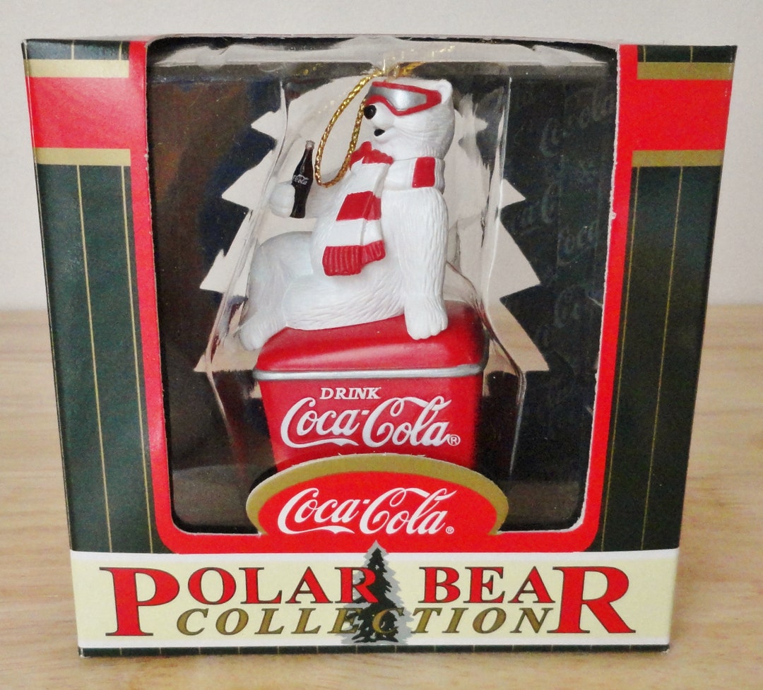 Cocacola Polar Bear Collection Christmas Tree Vintage Collectible