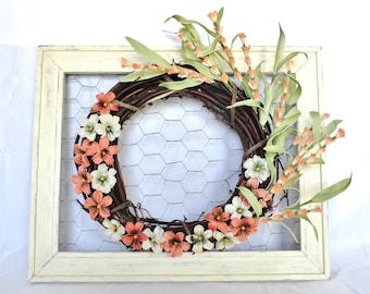 Vintage Farmhouse Wreath Wall Hanging: Peach Daisies, Chicken Wire Frame