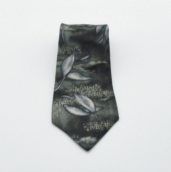 Vintage 1990's Barrington Black and Gray Leaf Pat… - image 1