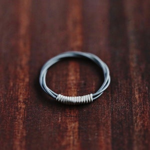 Guitar String Ring Ladies Silver