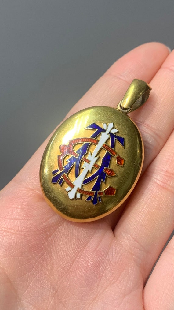 Victorian 18K Gold “AEI” Enamel Locket - image 6