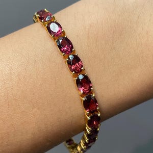 14K Yellow Gold 15.84 CTW Garnet Tennis Bracelet