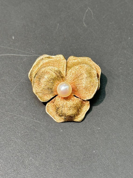 Art Nouveau 14K Gold Pearl Pansy Flower Brooch - image 1