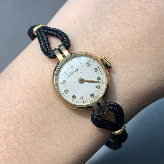 Art Deco 9K Gold Asprey Wrist Watch - image 1