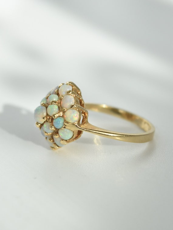 Vintage 14K Gold Opal Cluster Ring SZ 6 - image 5