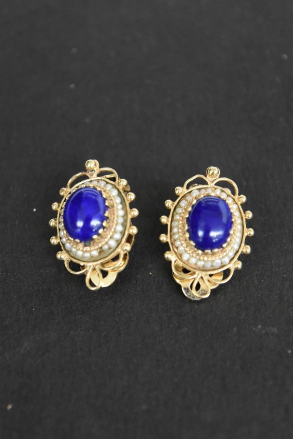 Antique 14K Gold Lapis Cabochon Earring