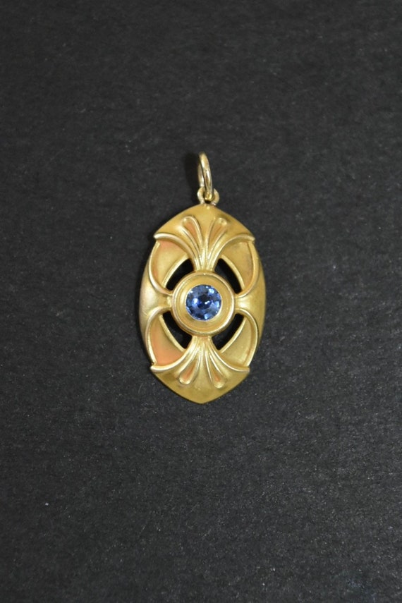 Art Nouveau 14K Gold Sapphire Charm