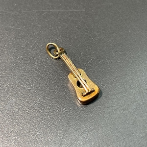 Vintage 18K Yellow Gold Guitar Charm Pendant