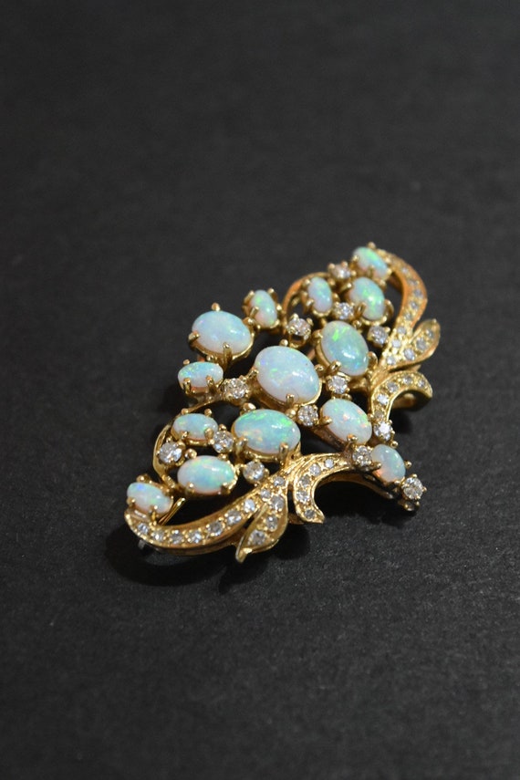 Vintage 14K Gold Opal Cabochon and Diamond  Brooch - image 8