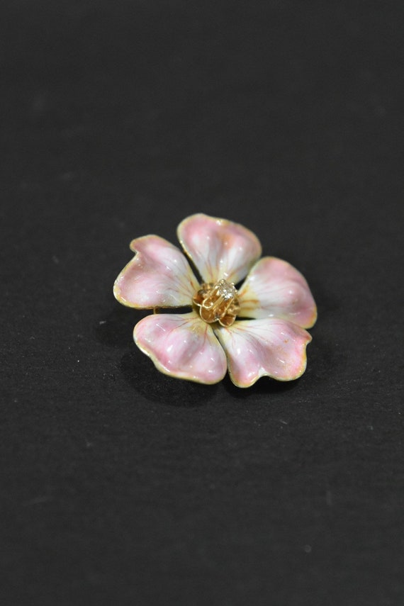 Art Nouveau 14K Gold Pink Flower Enamel Pendant - image 5