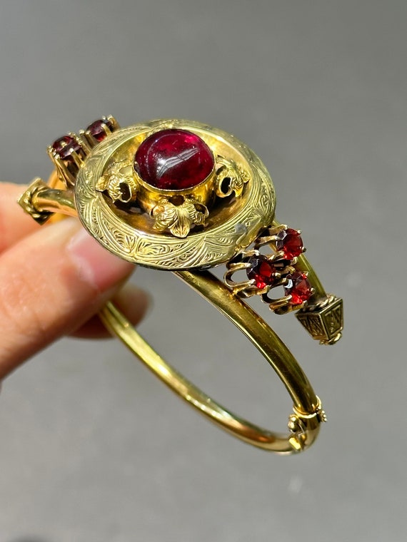 Victorian 18K Gold Garnet Bangle Bracelet - image 4