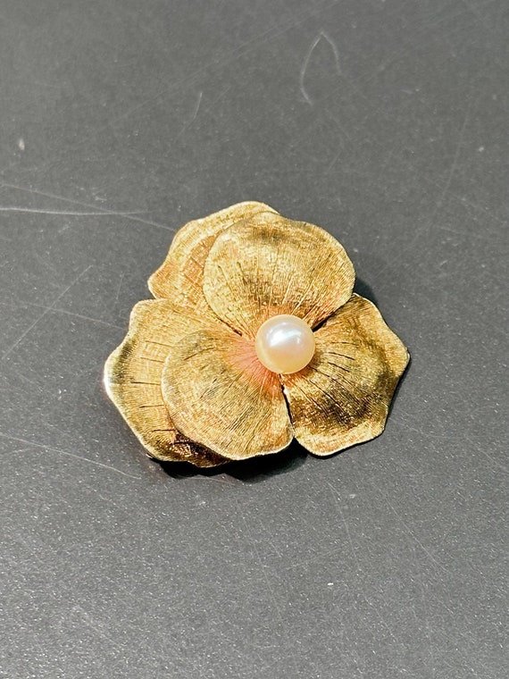 Art Nouveau 14K Gold Pearl Pansy Flower Brooch - image 4