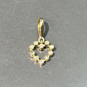 Vintage 18K Gold Diamond Open Heart Pendant