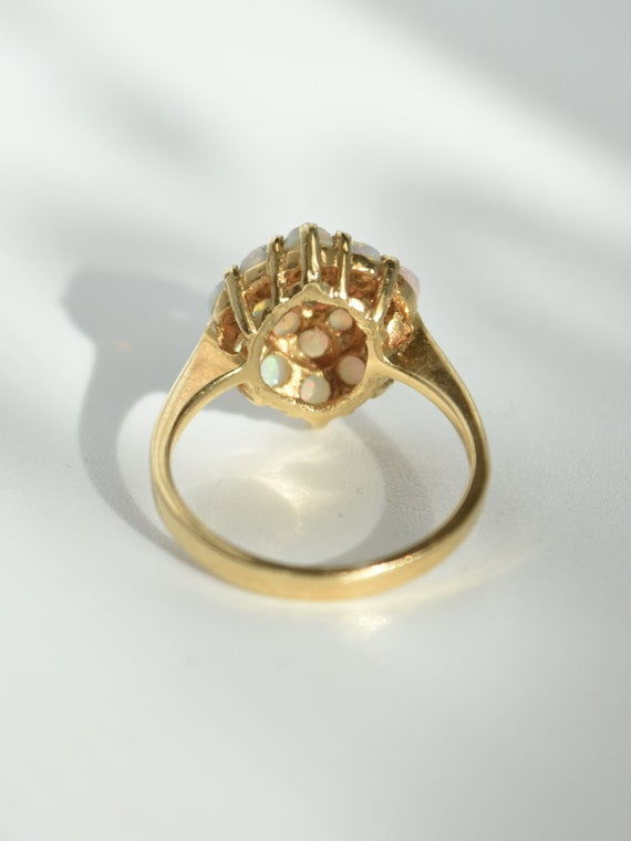 Vintage 14K Gold Opal Cluster Ring SZ 6 - image 4