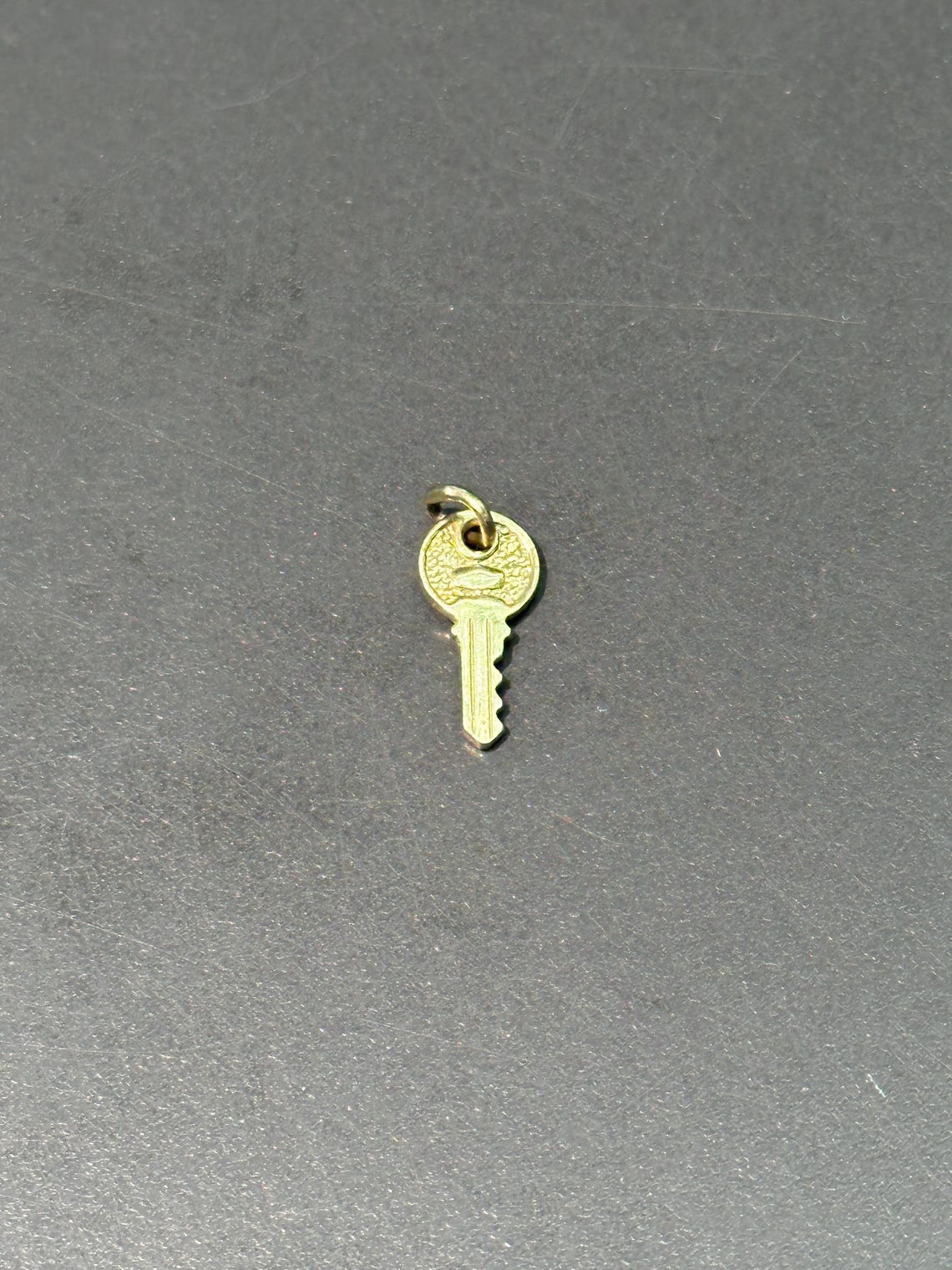 Mini Key Charm Vintage 14K Gold Mini Key Charm - Etsy