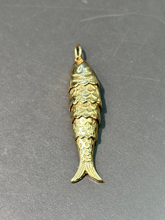 Vintage 14K Gold Large Articulated Fish Pendant