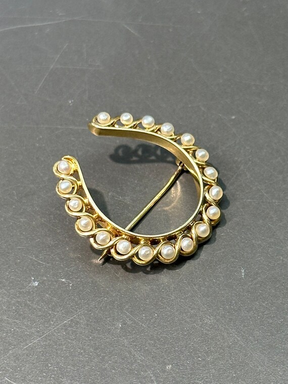 Victorian 14K Gold Natural Pearl Horse Shoe Brooch - image 4