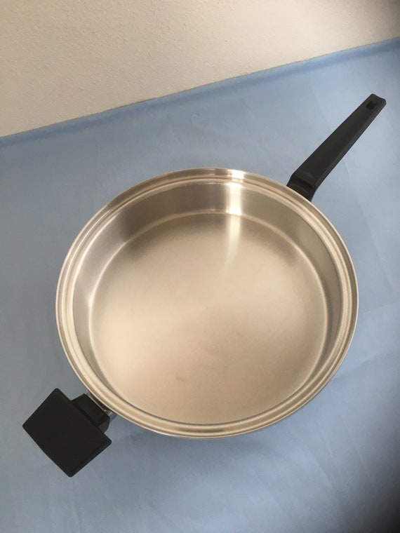 frying pan, ceramic & ss 10 - Whisk