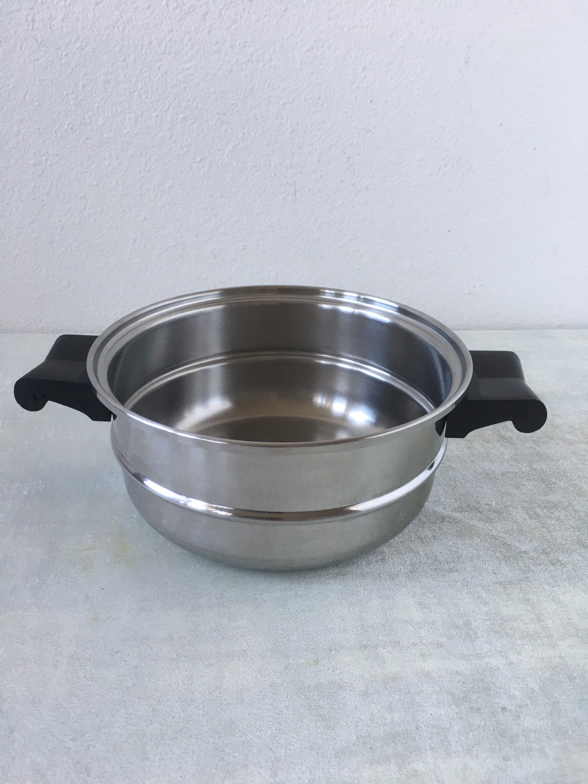 Saladmaster Cookware for sale Only 4 left at 65