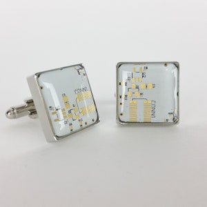 Boutons de manchette rares en blanc et or