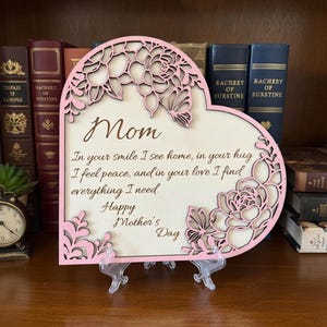 Placa en forma de corazón para el Día de la Madre