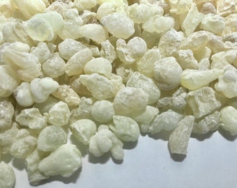 Organic Royal Frankincense Green Hojari/Hojary Frankincense Resin from Oman (Boswellia Sacra) (Small Pieces)