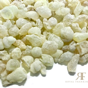Organic Royal Frankincense Green Hojari/Hojary Frankincense Resin from Oman (Boswellia Sacra) (Small Pieces)