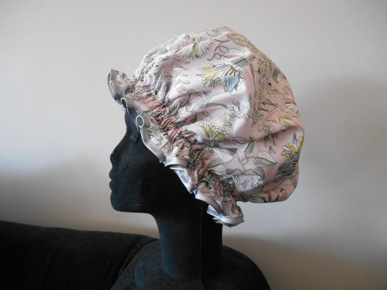 Cuffia da doccia Liberty Fabric con fodera in nylon impermeabile - Ciara, Ianthe, Danjo, Poppy & Daisy, Margaret Annie Kew Road