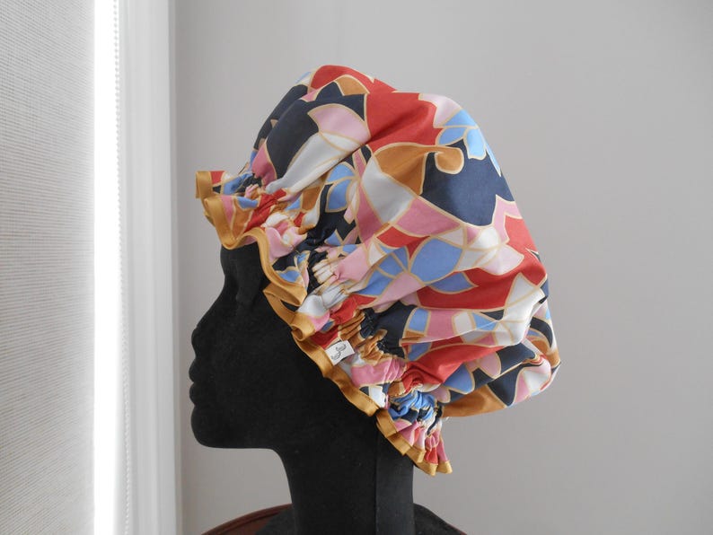 Cuffia da doccia Liberty Fabric con fodera in nylon impermeabile - Ciara, Ianthe, Danjo, Poppy & Daisy, Margaret Annie Chow's Paisley