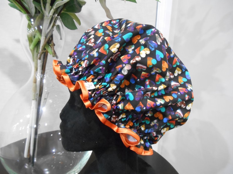Cuffia da doccia Liberty Fabric con fodera in nylon impermeabile - Ciara, Ianthe, Danjo, Poppy & Daisy, Margaret Annie R1. Marble Hearts