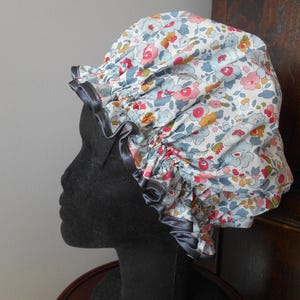 Liberty Fabric Shower Cap Waterproof Nylon Lining - Many Designs, Tresco, Lodden, Betsy, Strawberry Thief Betsy Silver